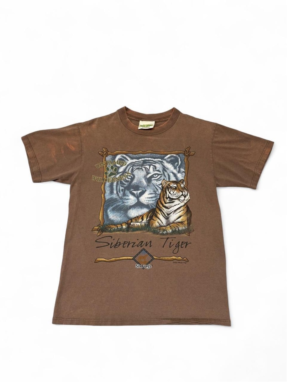 Vintage 1996 Six Flags untamed wilderness Siberian Tiger nature tee brown M mens